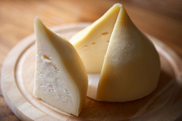Queso Tetilla